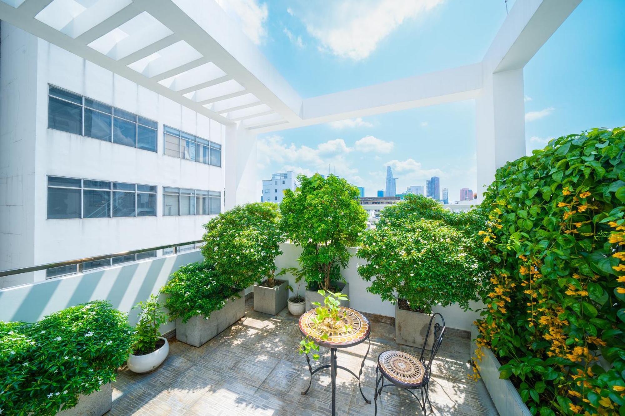 Babylon Serviced Apartment Хошимин Экстерьер фото